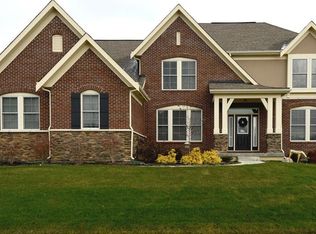 11522 Willow Bend Dr, Zionsville, IN 46077