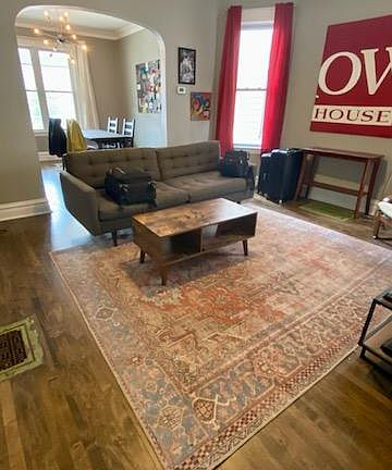 4th image of 3509 W Wrightwood Ave #3103EE3