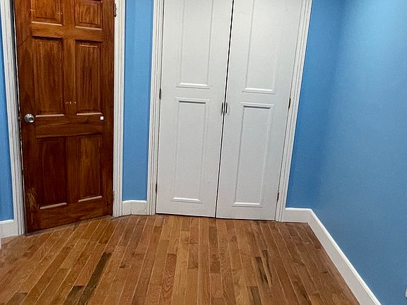 1 Bdr with closet