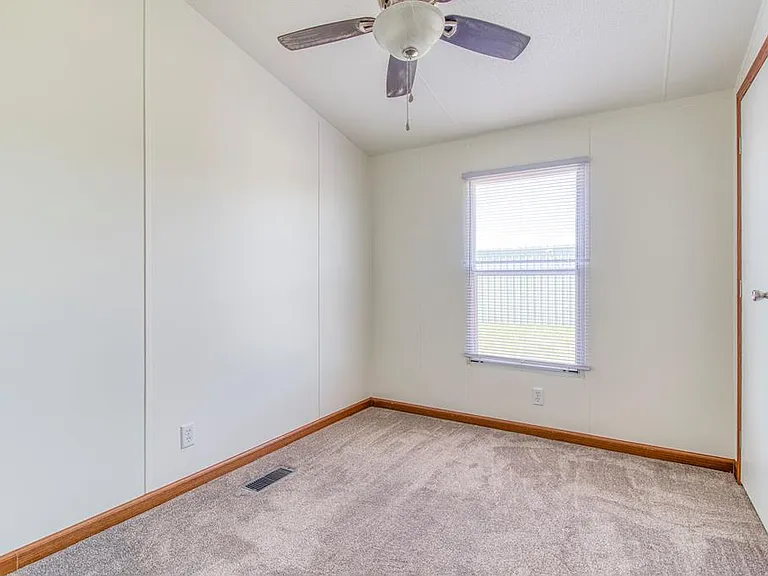 102 W Sagebrush St — Photo 11
