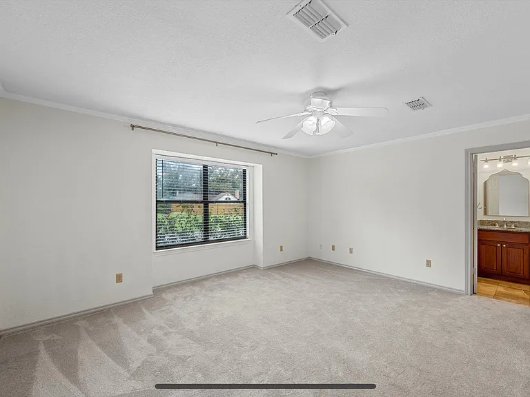 125 Pleasant Grove Ln — Photo 13