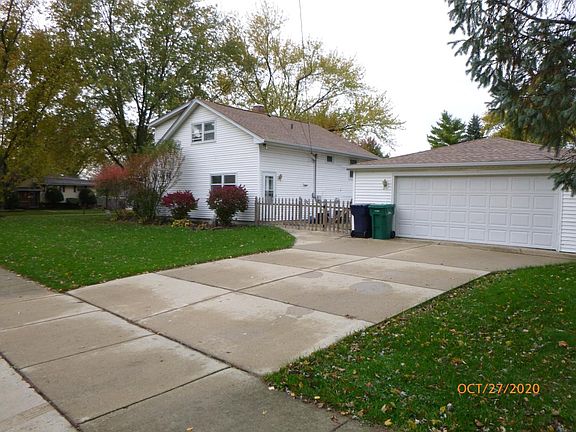 4th image of 504 W Meadow Ave