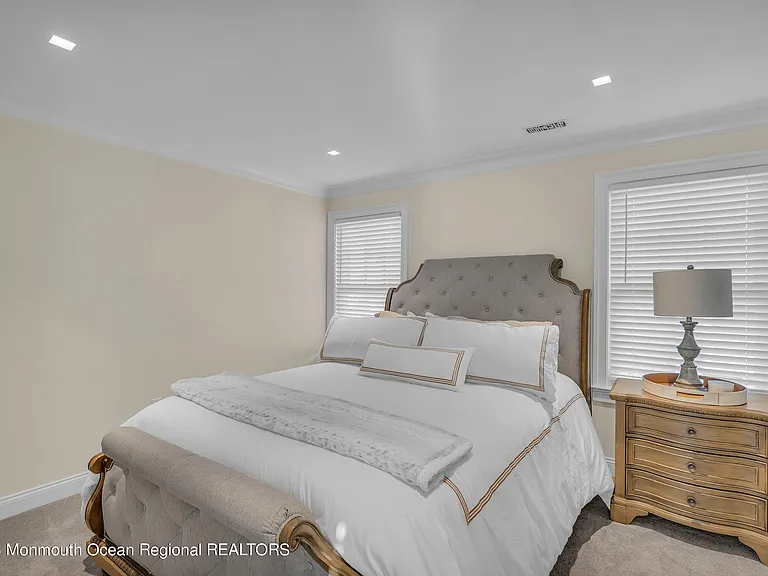 502 Brighton Ave — Photo 34
