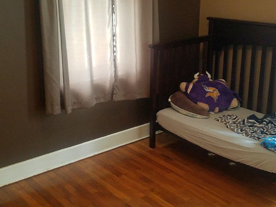 2nd image of 3914 Jefferson St