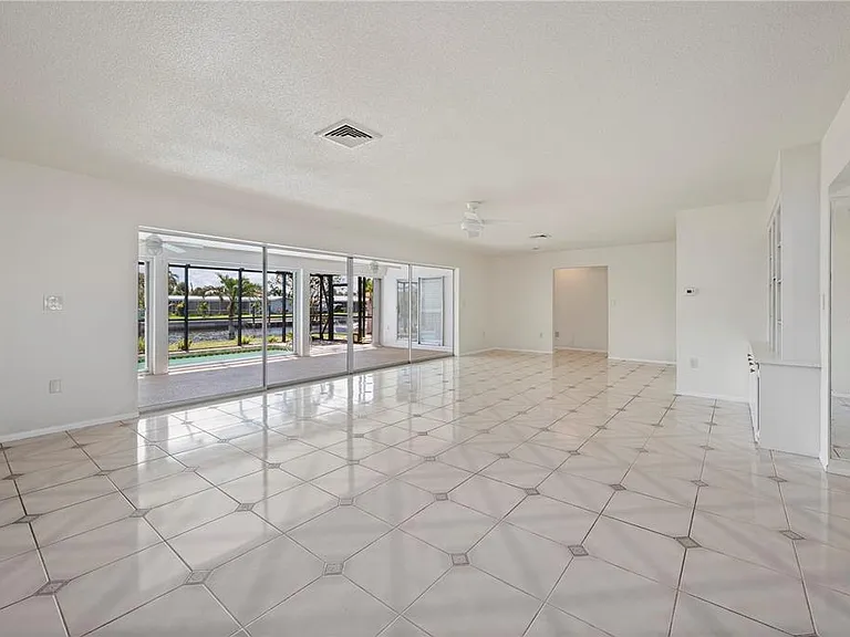 110 Gulfview Rd — Photo 6