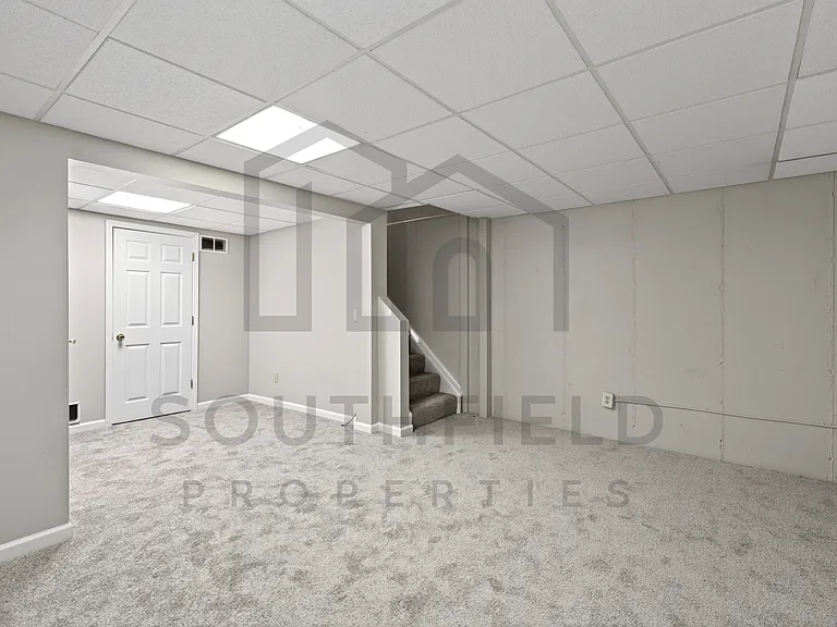 1069 Crisfield Dr #1 — Photo 31
