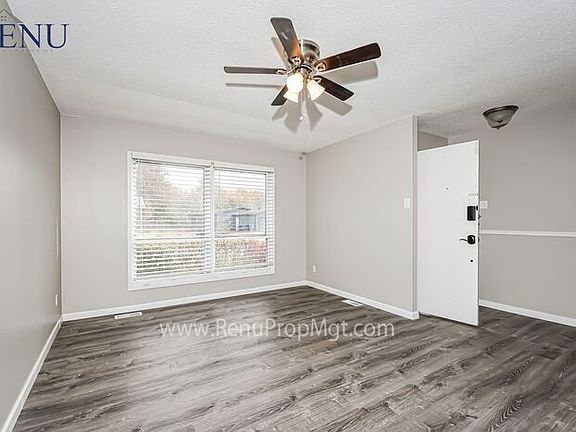 3rd image of 11483 Altozano Ln