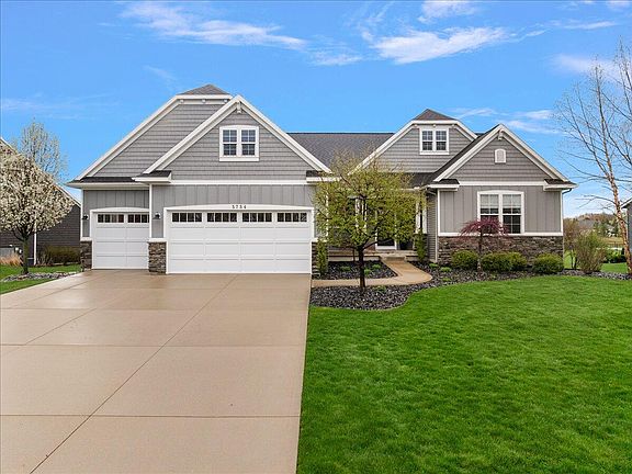 3rd image of 5734 Stonebridge Dr SW