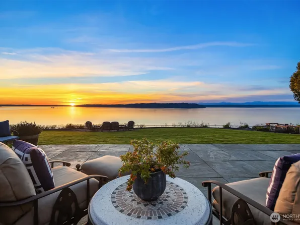 24635 8th Avenue S, Des Moines, WA 98198