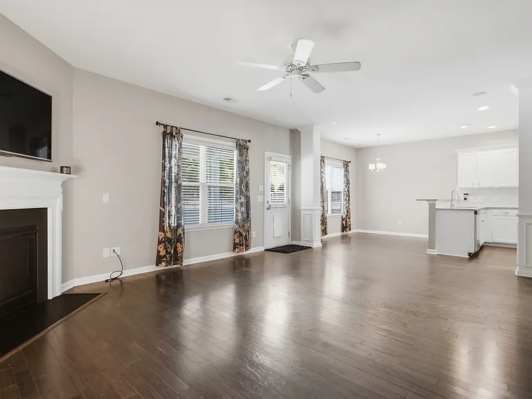 3252 Dunwick Dr — Photo 8