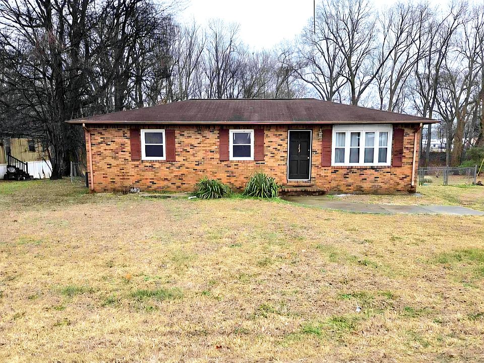 1st image of 143 McCollum Ln