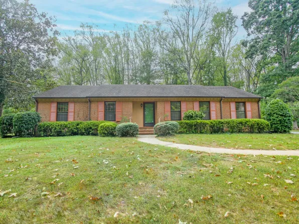 2905 Ravenwood Dr, Lynchburg, VA 24503