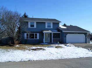 5625 Randal Ln, Racine, WI 53402