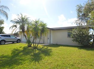 4352 Sunray Dr, Holiday, FL 34691