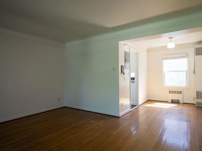 1818 NE 17th Ave #6 — Photo 3