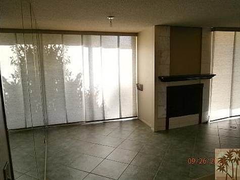 5th image of 42320 Baracoa Dr APT 17