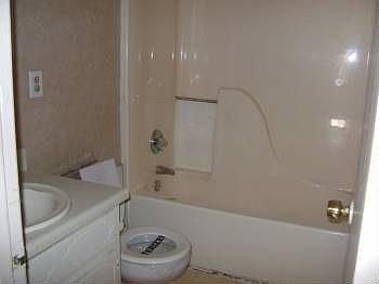 5th image of 1277 Williamsburg Ln
