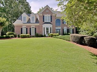 906 Laurel Crest Dr, Woodstock, GA 30189