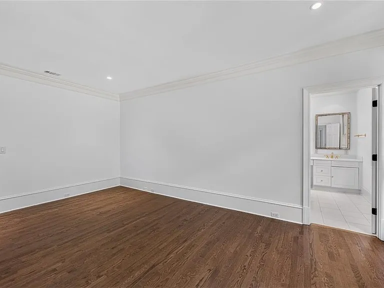 140 Valley Rd NW — Photo 43