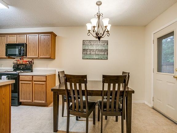 5th image of 3000 Post Oak Dr