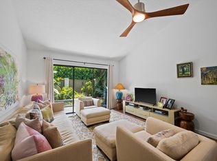 352 Wood Dale Drive, Wellington, FL 33414