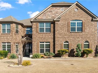 5669 Casa Blanca Ln, Atlanta, GA 30331