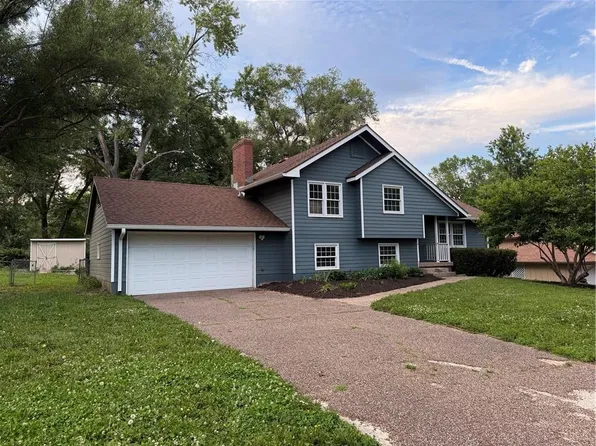 12800 E 40th Ter S, Independence, MO 64055