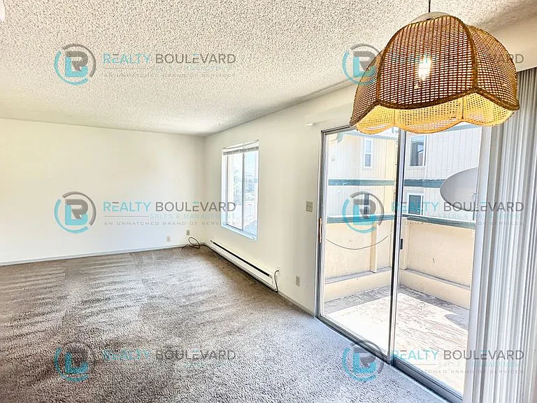 3929 Clear Acre Ln #200 — Photo 32