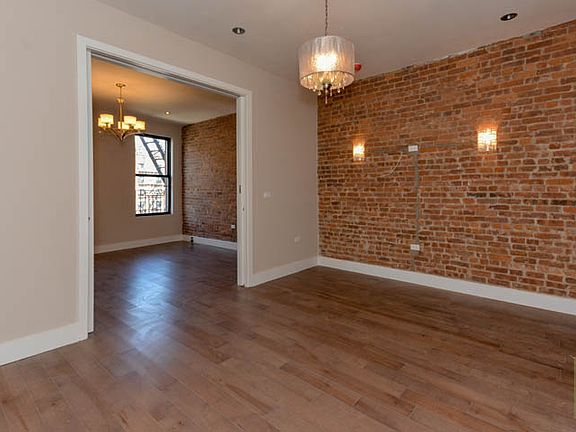 5th image of 4260 Broadway APT 406
