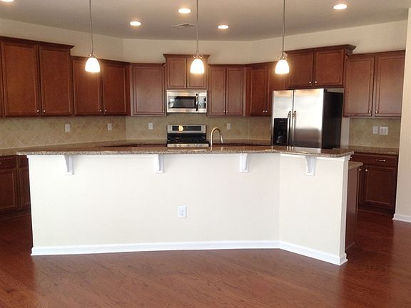 4th image of 133 Cherry Bark Dr