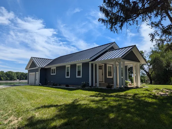 1245 Maycrest Dr, Fort Wayne, IN 46805