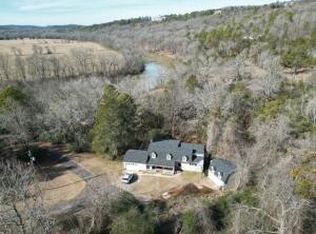 917 Beaumont Beach Rd, Dover, AR 72837