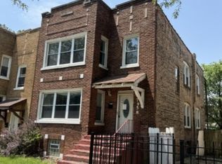 7958 S Kingston Ave, Chicago, IL 60617