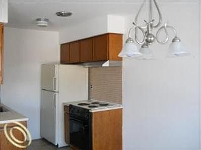 3rd image of 20886 Wildwood Dr APT 218