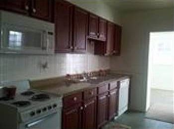 2nd image of 310 Valley St