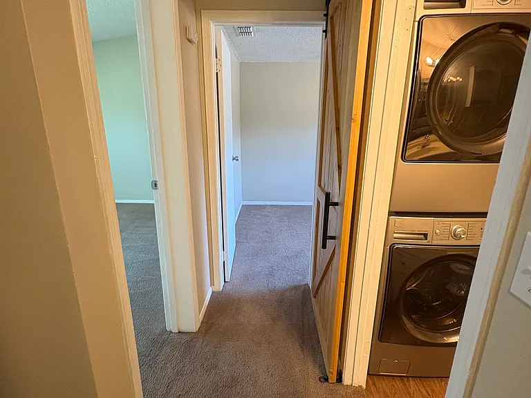 1546 S Ouray Cir #B — Photo 19