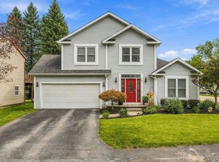 951 Robin Rd, Amherst, NY 14228