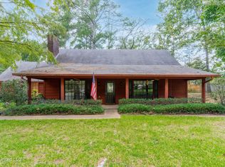 104 Caroline Cv, Clinton, MS 39056