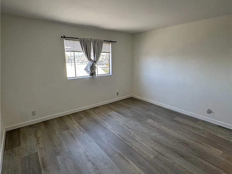 8435 Columbus Ave #17 — Photo 19