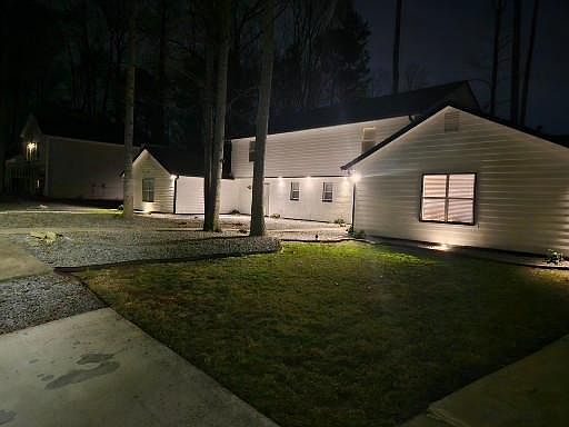 1st image of 893 Ventnor Pl SW