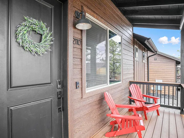 2110 N Bison Pass Ct — Photo 37