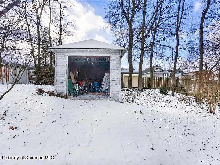 1026 Fairfield St — Photo 22