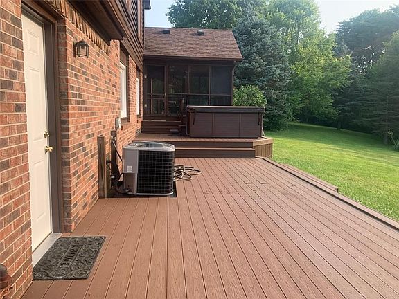 2nd image of 8345 Meadow Dr