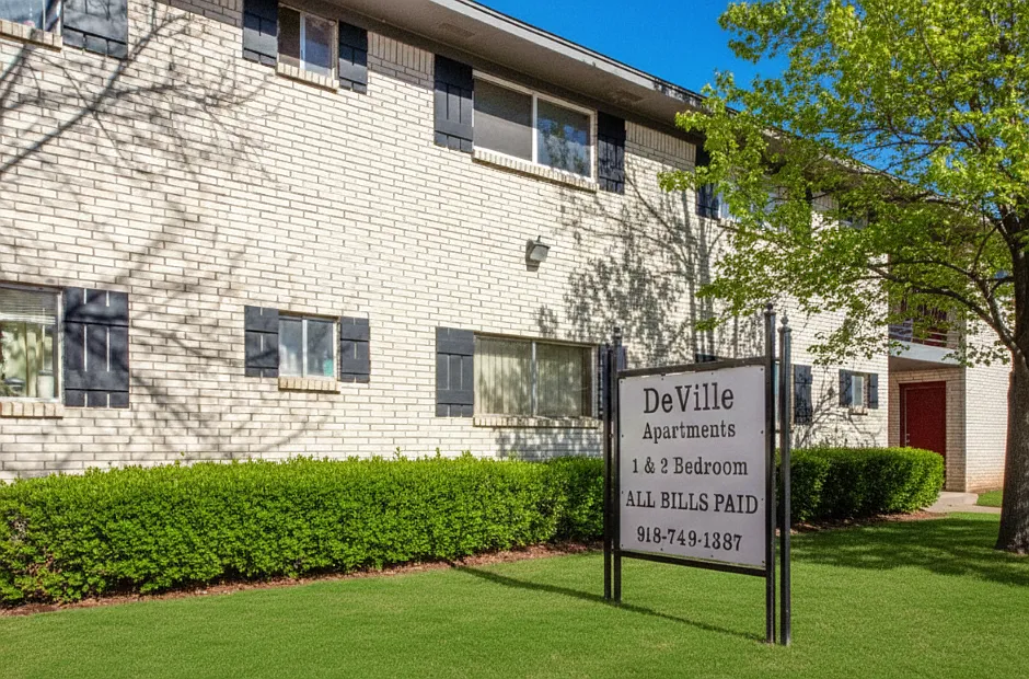 DeVille Apartments — Photo 2
