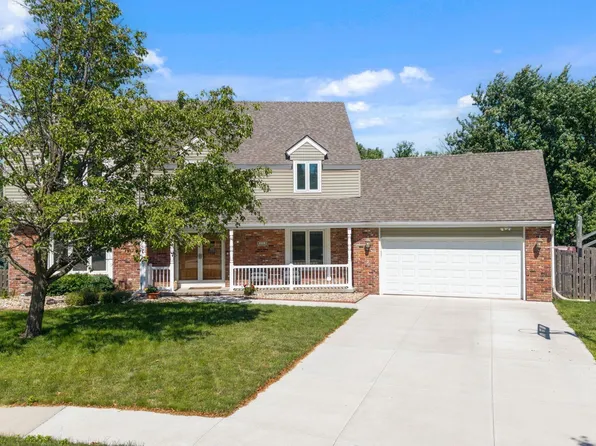 2429 S 167th St, Omaha, NE 68130