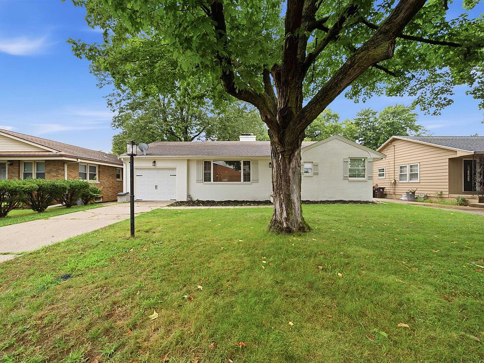 1st image of 3219 N Twelve Oaks Dr
