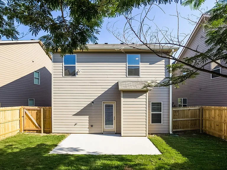 408 Sweet Ashley Way — Photo 15