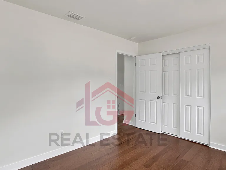 6100 Lorma Rd — Photo 15