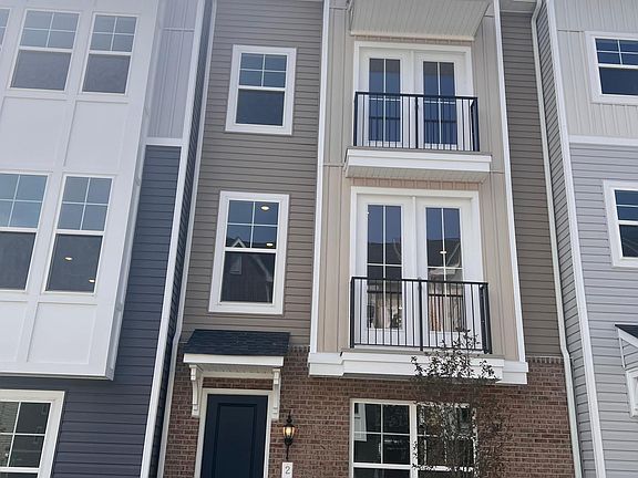 2nd image of 2577 Hopton Ln