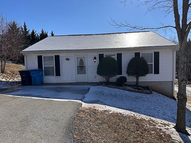 1st image of 1363 Gillette Ave SE